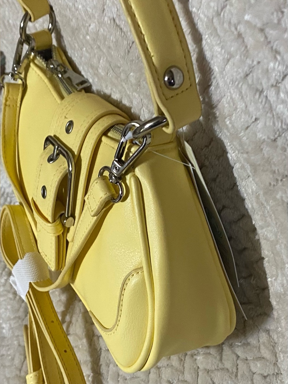 Yellow convertible shoulder or crossbody bag - Picture 4 of 7